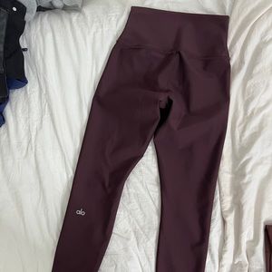 Alo Yoga airlift leggings 28” inseam nwot